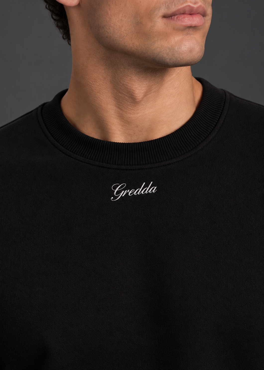Essential Crew Neck Black