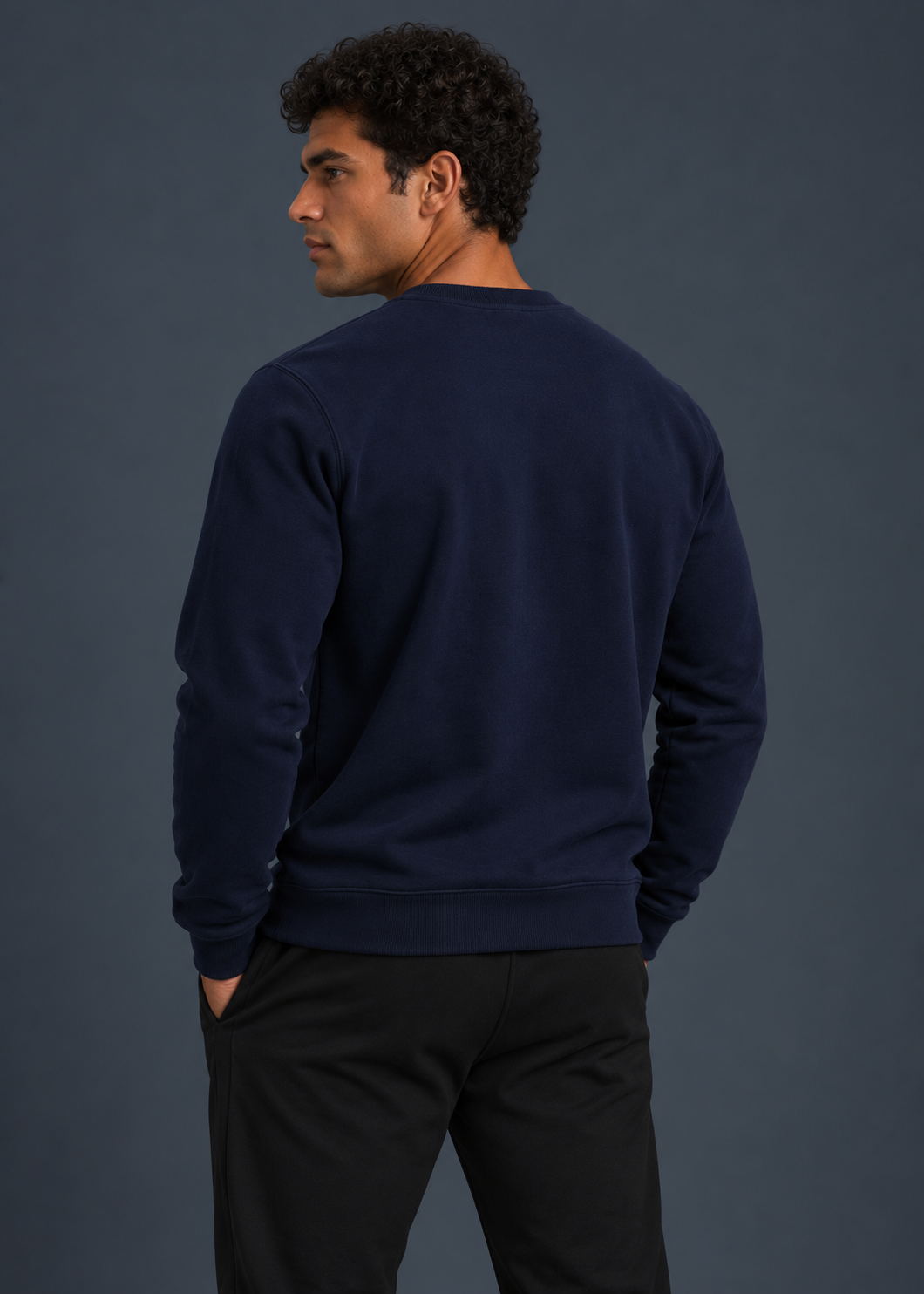 Essential Crew Neck Navy